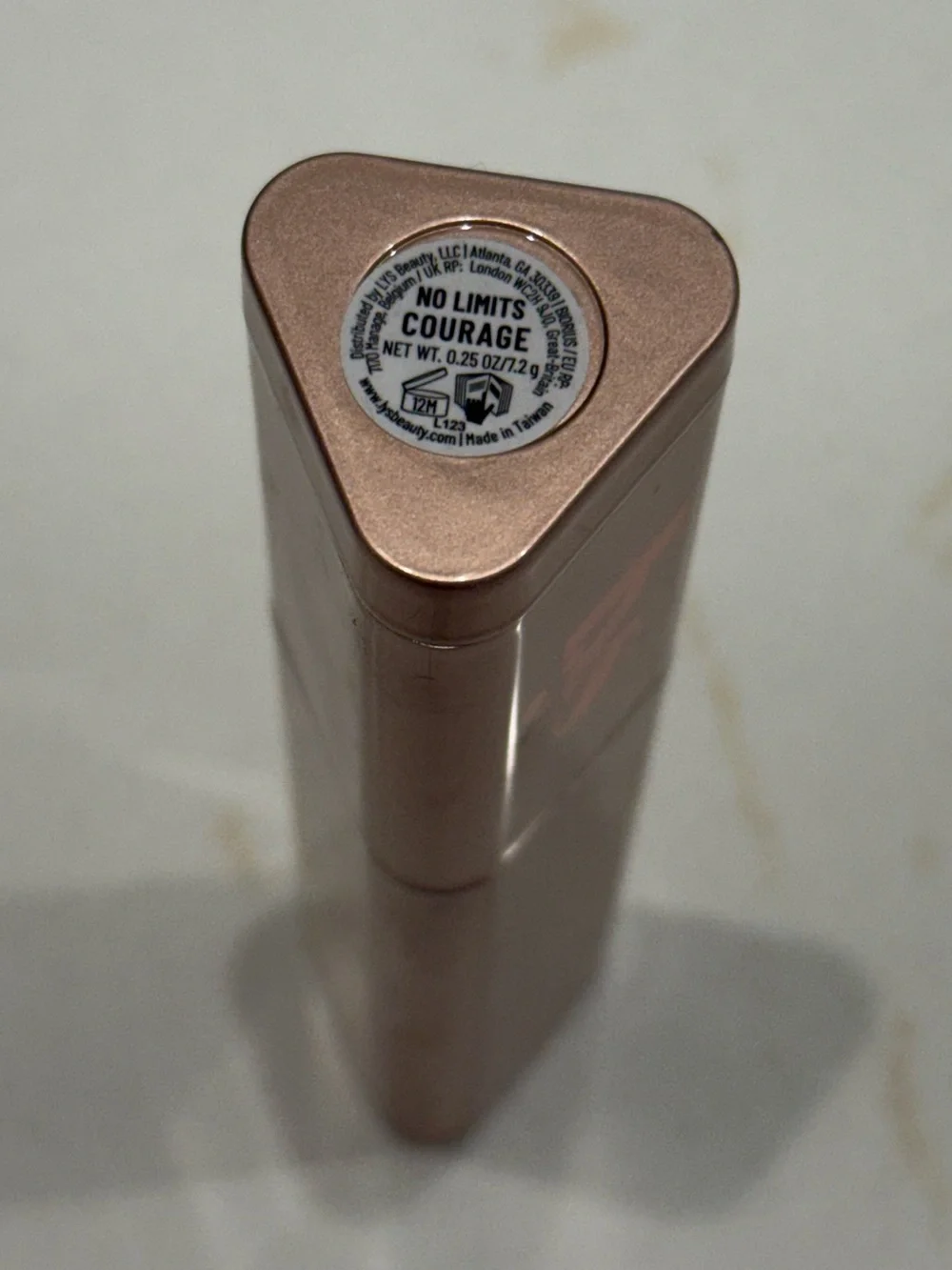 LYS BEAUTY NO LIMITS CREAM BRONZER STICK